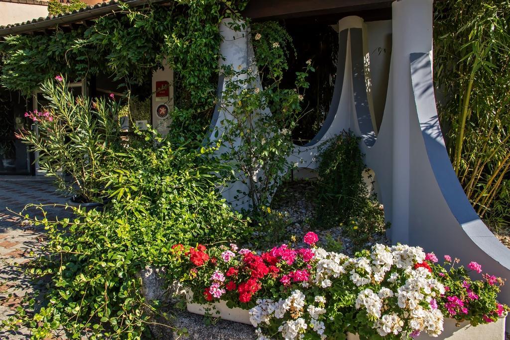The Originals City, Hotel La Siesta, Annonay Est Davezieux Екстер'єр фото
